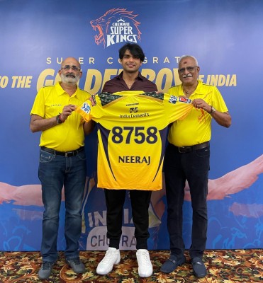 Neeraj Chopra gets Rs one crore reward from CSK for Tokyo achievement Neeraj Chopra gets Rs one crore reward from CSK for Tokyo achievement