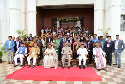 Access to tech essential to build Aatmanirbhar Bharat: Kovind Access to tech essential to build Aatmanirbhar Bharat: Kovind