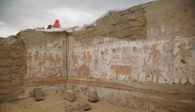 Archaeologists discover interior of ancient tomb at Egypt's Saqqara necropolis Archaeologists discover interior of ancient tomb at Egypt's Saqqara necropolis
