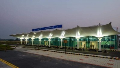 SL delegation of over 100 joins inaugural int'l flight to Kushinagar SL delegation of over 100 joins inaugural int'l flight to Kushinagar