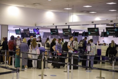 Aus states to ease border curbs Aus states to ease border curbs