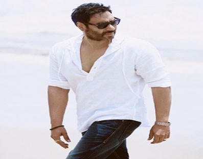 Ajay Devgn on his Indian Ocean adventure with Bear Grylls Ajay Devgn on his Indian Ocean adventure with Bear Grylls