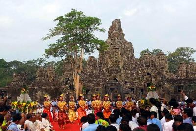 Work begins to restore entrance of Cambodia's iconic Angkor Wat Work begins to restore entrance of Cambodia's iconic Angkor Wat