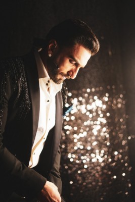 Ranveer moved by Gorakhpur teacher's story on 'The Big Picture' Ranveer moved by Gorakhpur teacher's story on 'The Big Picture'