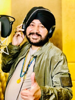 Rekha Bhardwaj, Daler Mehndi create magic with 'Turiya Turiya' Rekha Bhardwaj, Daler Mehndi create magic with 'Turiya Turiya'
