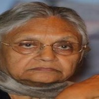 Delhi Cong recalls Dikshit's policies as air turns 'severe'
