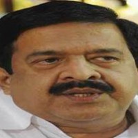Vijayan's silence against Kerala Governor is baffling: Cong