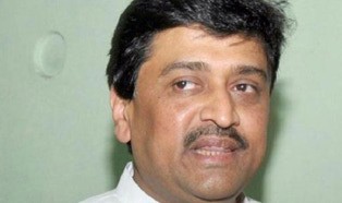 Dissent Erupts in Maharashtra Congress Over Ashok Chavan's Candidature, Top Brass Rushes 3-Member Team Dissent Erupts in Maharashtra Congress Over Ashok Chavan's Candidature, Top Brass Rushes 3-Member Team