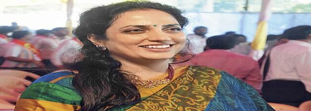 In maiden Saamana edit, Rashmi Thackeray attacks BJP In maiden Saamana edit, Rashmi Thackeray attacks BJP