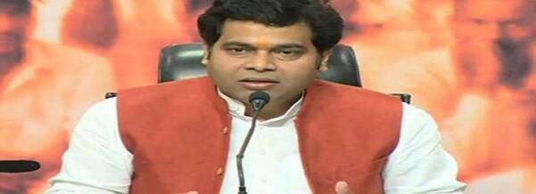 Tukde Tukde gang in B'wood too: UP Minister Tukde Tukde gang in B'wood too: UP Minister