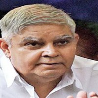 Bengal Guv faces black flag protests at Jadavpur varsity