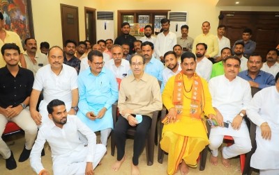 Banjara community leaders from Beed, Yavatmal join Thackeray's Shiv Sena