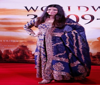 Aishwarya Rai thanks her 'guru' Mani Ratnam for 'Ponniyin Selvan: I'