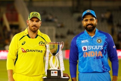 1st T20I: Australia win toss, opt to bowl first against India; Bumrah, Pant miss out 1st T20I: Australia win toss, opt to bowl first against India; Bumrah, Pant miss out