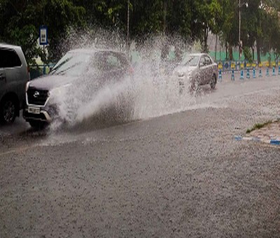 Schools in Lucknow to remain closed due to rain, waterlogging Schools in Lucknow to remain closed due to rain, waterlogging