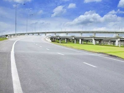 Six-lane access-controlled Greenfield Highway under Amritsar-Jamnagar Economic Corridor in full progress Six-lane access-controlled Greenfield Highway under Amritsar-Jamnagar Economic Corridor in full progress