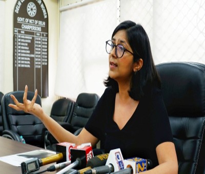 Child pornography: Twitter, Delhi Police gave 'unsatisfactory replies', says DCW Child pornography: Twitter, Delhi Police gave 'unsatisfactory replies', says DCW