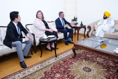 Mann bats for strengthening ties between Punjab, Saskatchewan Mann bats for strengthening ties between Punjab, Saskatchewan