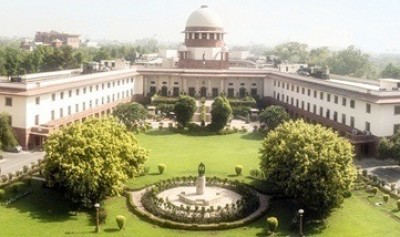 SC seeks Centre's reply on fresh pleas against CAA, hearing on Oct 31 SC seeks Centre's reply on fresh pleas against CAA, hearing on Oct 31