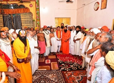 MP BJP MLA starts foot-march of Chitrakoot's Siddha Pahad MP BJP MLA starts foot-march of Chitrakoot's Siddha Pahad