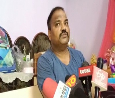 Hindu leader gets threat letter with live cartridges Hindu leader gets threat letter with live cartridges