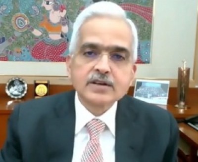 RBI does not have fixed dollar-rupee exchange rate: Governor (Ld) RBI does not have fixed dollar-rupee exchange rate: Governor (Ld)