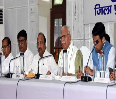 Haryana CM suspends additional SHO over dereliction of duty Haryana CM suspends additional SHO over dereliction of duty
