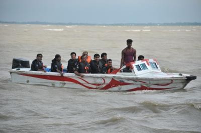 Death toll from B'desh boat capsize reaches 61