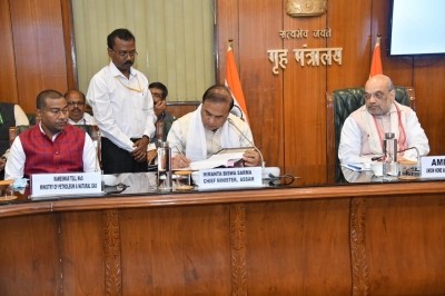 Peace accord inked with five militant groups from Assam, Rs 1K cr package announced Peace accord inked with five militant groups from Assam, Rs 1K cr package announced