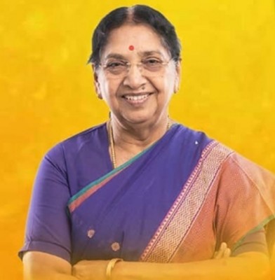DMK leader Subbulakshmi Jagadeesan quits party DMK leader Subbulakshmi Jagadeesan quits party