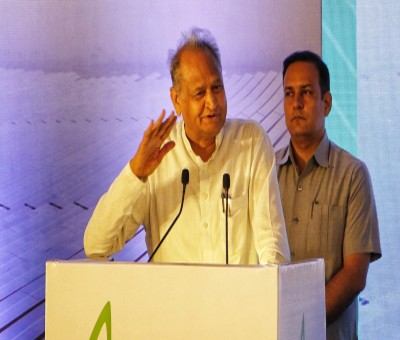 Raj CM launches urban employment guarantee scheme Raj CM launches urban employment guarantee scheme