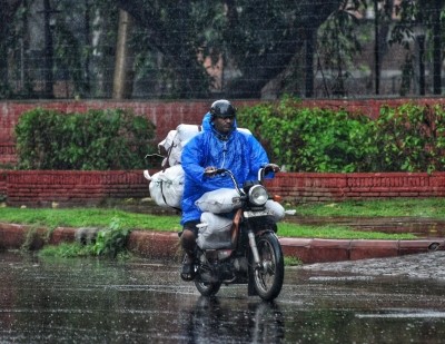 Light rain to occur over Delhi-NCR during next 2 hours: IMD
