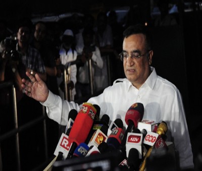 Sonia Gandhi seeks detailed report on Rajasthan crisis Sonia Gandhi seeks detailed report on Rajasthan crisis