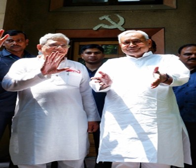 Not a claimant for PM's post: Nitish Kumar Not a claimant for PM's post: Nitish Kumar