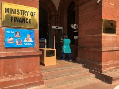 Economic growth to improve in coming months, says govt's monthly economic review Economic growth to improve in coming months, says govt's monthly economic review