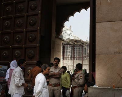 Mosque management prepares for a long legal battle Mosque management prepares for a long legal battle
