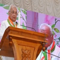 A person cannot judge his own case: Kerala Guv speaks tough