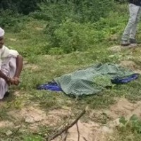 Woman with her three children, paramour commit suicide in Gujarat