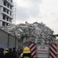 People trapped as building collapses in Nigeria