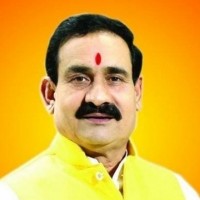 MP Home Minister calls Shabana Azmi agent of Tukde-Tukde gang