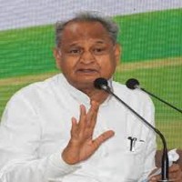 Rahul should lead the party: Gehlot