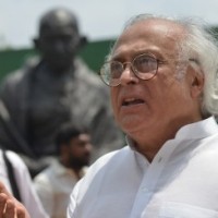 Himanta Sarma, Ghulam Nabi Azad akin to 'Mir Jafar', says Jairam