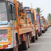 All stranded Jammu-bound trucks to be cleared soon: Official
