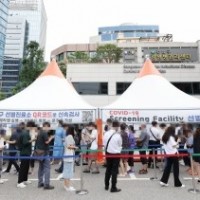 SKorea's new COVID-19 cases fall below 40,000 amid virus slowdown