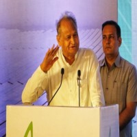 Raj CM launches urban employment guarantee scheme
