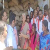 TRS slams Sitharaman for 'unruly conduct' with District Collector