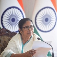 Mamata's decision to postpone north Bengal visit attracts opposition jibes