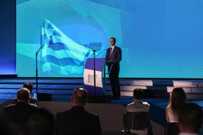 Greek PM unveils updated economic policy Greek PM unveils updated economic policy