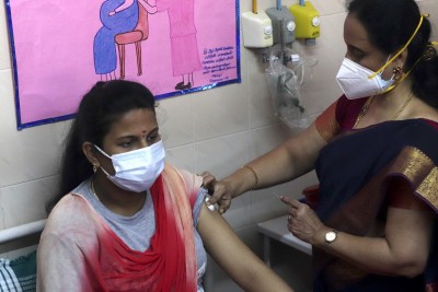 Mega Covid vaccination drive commences in TN Mega Covid vaccination drive commences in TN