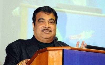 Gadkari invites US pension, insurance funds to invest in India's road infra Gadkari invites US pension, insurance funds to invest in India's road infra
